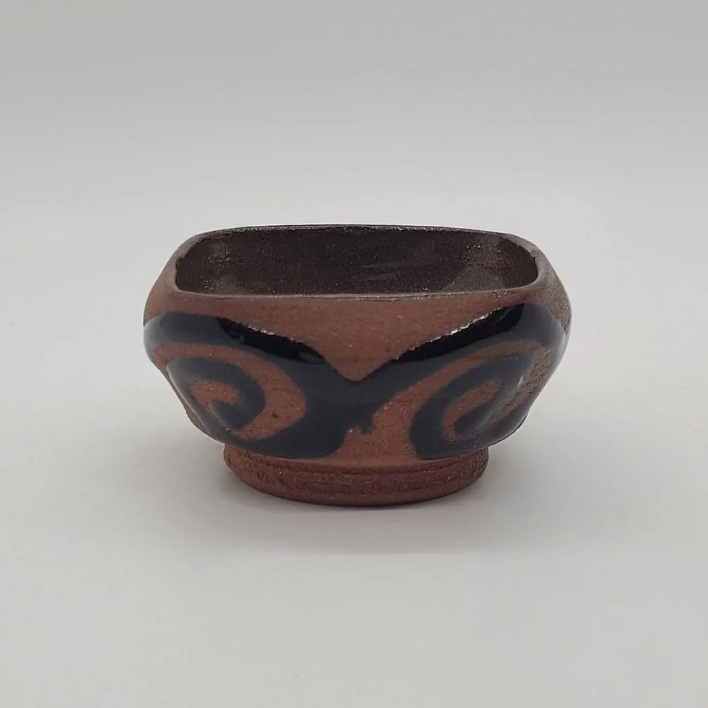 Kyoto Kiyomizu-yaki Japanese Studio Pottery Tea Bowl Brown Black Swirl Chawan